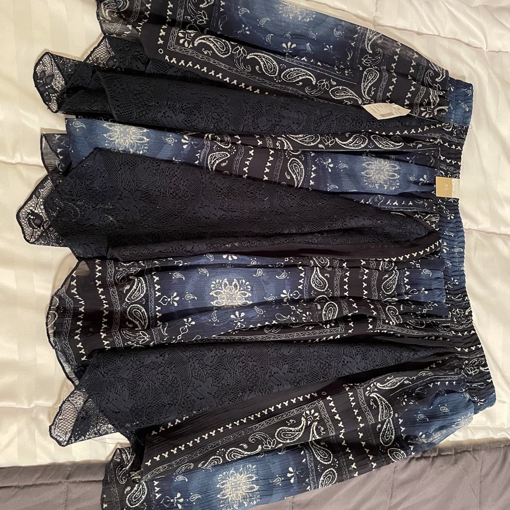 Maurices shark bite hem skirt